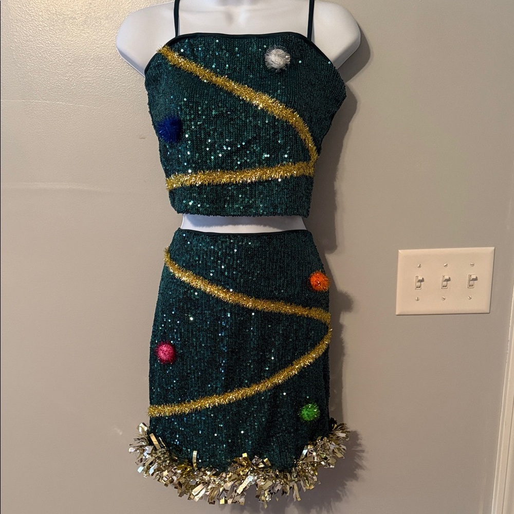 Love on a Hanger Emerald Sequin Outfit with Gold Accents
